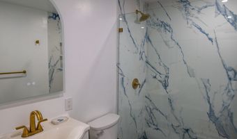 401 Broadway 24, Barnegat Light, NJ 08006