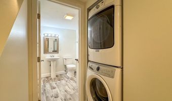 212 W 6th St 212, Boston, MA 02127