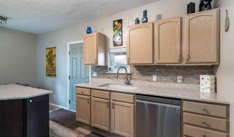 217 S PARK Ave, Aztec, NM 87410