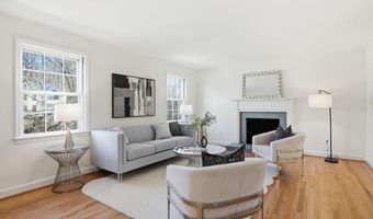 8200 BEECH TREE Rd, Bethesda, MD 20817