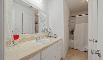 1424 Northwoods Dr, Alma, AR 72921