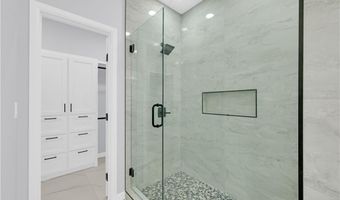 912 Bella Ave, Alamo, TX 78516