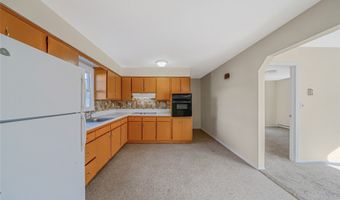 260 Bayview Ave, Amityville, NY 11701