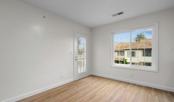 1727 W Hawkes St 8, Arlington Heights, IL 60004