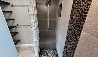 145 Atlantis Blvd 302, Atlantis, FL 33462