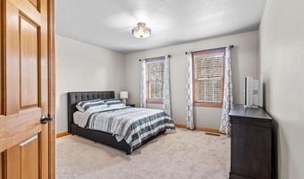 3020 E FALLCREEK Ln, Appleton, WI 54913