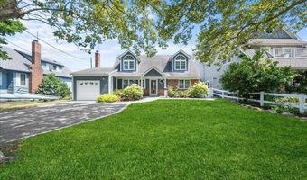 84 Lebrun Ave, Amityville, NY 11701