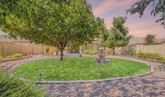 2047 E CAROB Dr, Chandler, AZ 85286