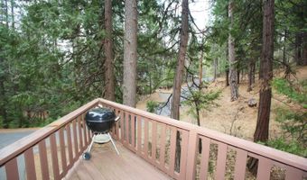2650 Country Club Dr, Arnold, CA 95223