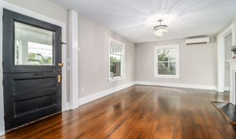 79 W Wooster St, Danbury, CT 06810