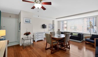 1121 ARLINGTON Blvd N 706, Arlington, VA 22209