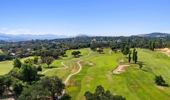 868 Live Oak Dr, Angels Camp, CA 95222