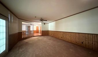 701 Gloria St, Adel, GA 31620