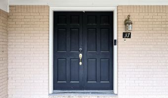 37 Sweetwater Ln, Barnwell, SC 29812
