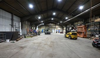 420 Merrill St, Andover, OH 44003