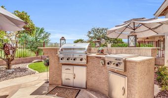 3829 E PEACH TREE Dr, Chandler, AZ 85249
