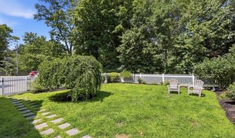 73 Gray St A, Billerica, MA 01821