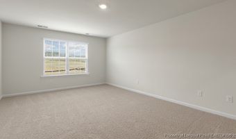 1085 Misty Creek Dr, Aberdeen, NC 28315