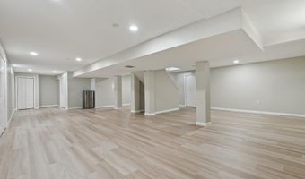 4 Bridle Path, Bayville, NJ 08721