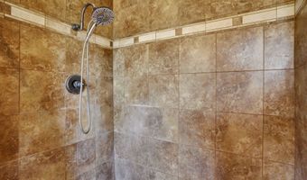 10093 NE WISEACRE Ln, Aurora, OR 97002