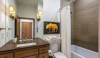 25 Los Alamos Cir, Angel Fire, NM 87710
