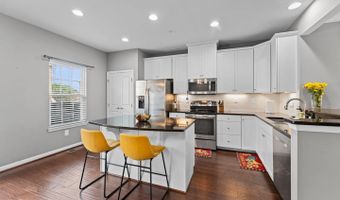 4662 HUDSON St, Baltimore, MD 21224
