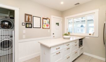 100 Belgrade Ave 2, Boston, MA 02131