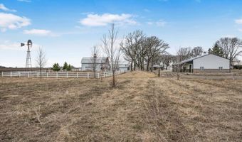 90917 240th St, Austin, MN 55912