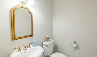 101 W CAPE SHORES Dr, Lewes, DE 19958