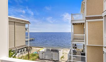 401 Bay Shore Dr 18B, Barnegat, NJ 08005