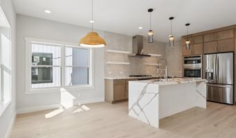 39 S Annapolis A Ave, Atlantic City, NJ 08401