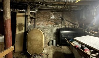 24 Jefferson St, Barre, VT 05641