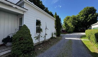 406-408 Gage St, Bennington, VT 05201