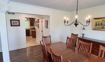 8047 Lavelle Rd, Athens, OH 45701