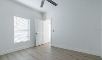 50 W 12TH St, Apopka, FL 32703