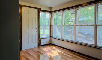 105 Oak 2 St, Bainbridge, GA 39819