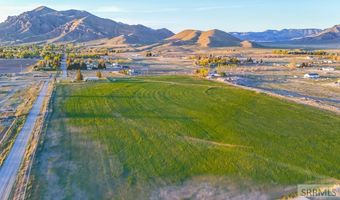 W 2400 N, Arco, ID 83213