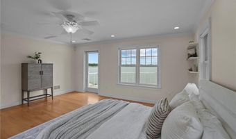 99 Boyce Ave, Barrington, RI 02806