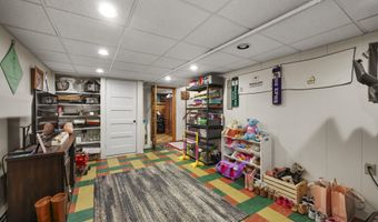 60 Willow St, Adams, MA 01220