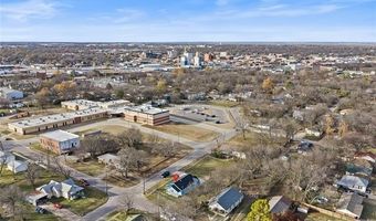 603 SE 4th Ave, Ardmore, OK 73401