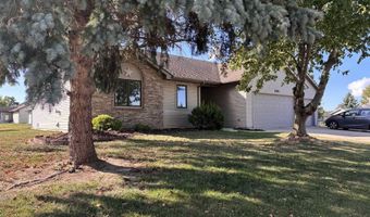 1203 Elm St, Auburn, IN 46706