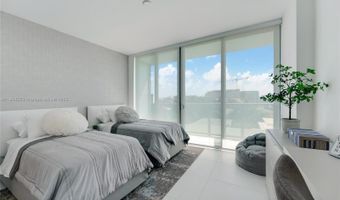 9901 W Bay Harbor Dr 406, Bal Harbour, FL 33154