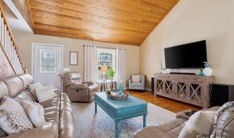 8 Alexander Chapel Dr, Asheville, NC 28804