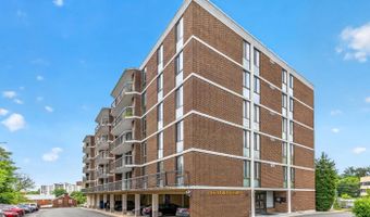 1401 N RHODES St 604, Arlington, VA 22209