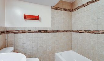 1619 10TH St S, Arlington, VA 22204