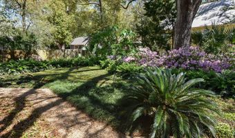 160 Ave C, Apalachicola, FL 32320