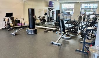1 FLAGSHIP St 415, Bayonne, NJ 07002