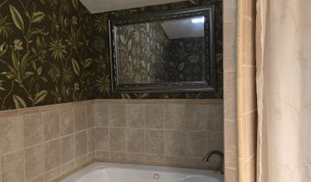 213 LUMBER St, Lincolnton, GA 30817