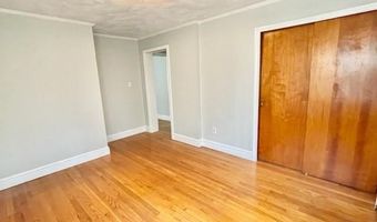 44 Dudley Ave, Newport, RI 02840