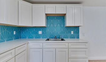 402 E 93rd St E, Los Angeles, CA 90003